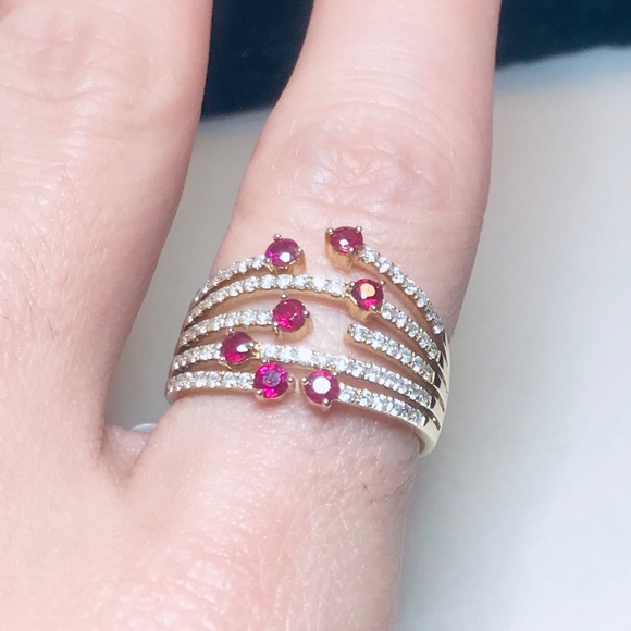 ⭐️ HOST PICK⭐️ 14K Yellow Gold Genuine Ruby & Diamond Ring - Picture 11 of 15